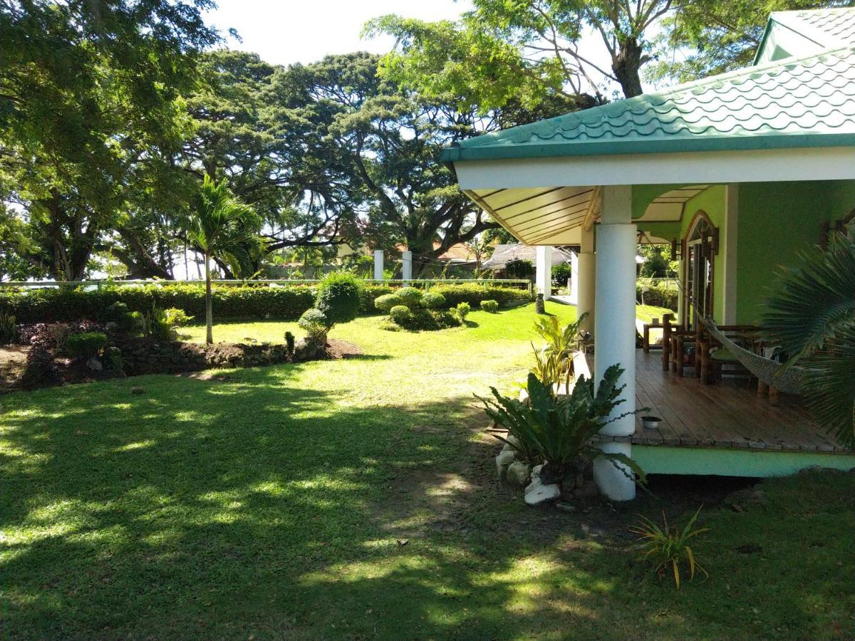 Greenland Residence House Zamboanguita  Экстерьер фото