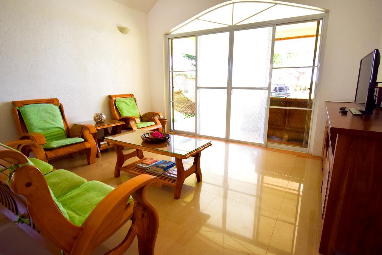 Greenland Residence House Zamboanguita  Экстерьер фото